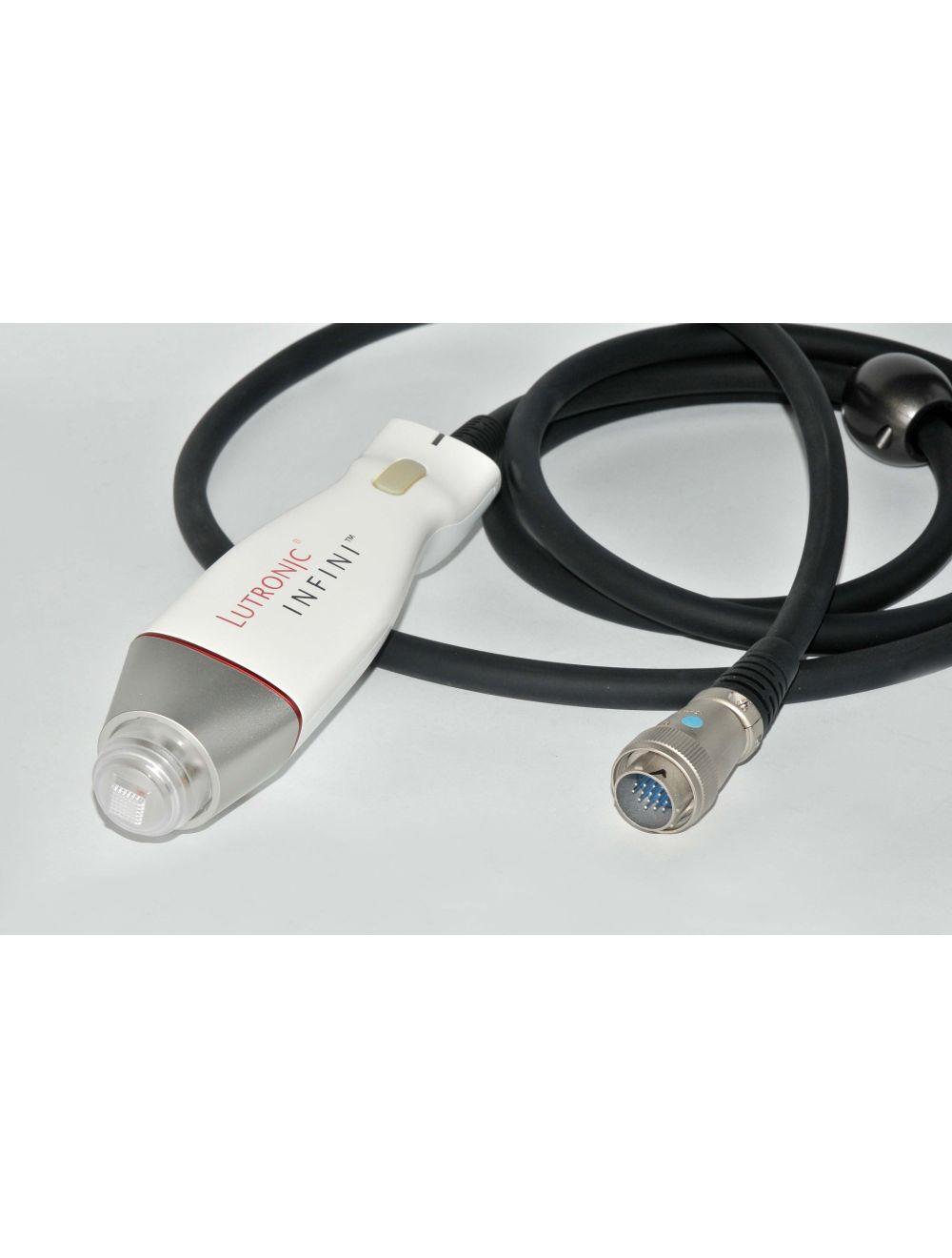 2013 Lutronic INFINI Aesthetic Microneedling Electrosurgical Skin Renew RF Laser